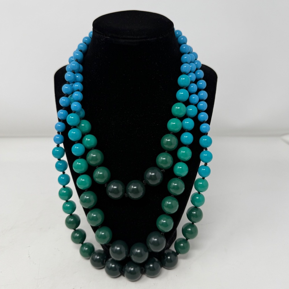 Triple Strand Ombre Beaded Necklace Blue Green Heart Clasp Boho Coastal